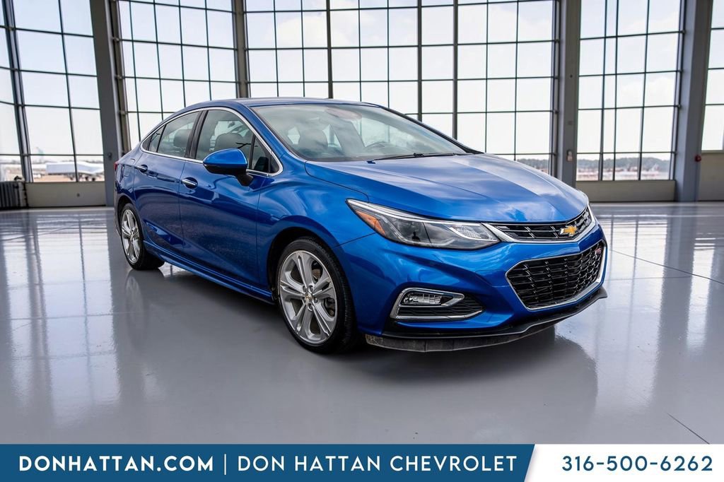 Used 2017 Chevrolet Cruze Premier FWD image 32