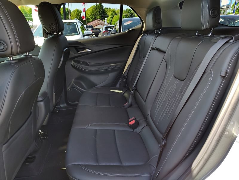 Used 2024 Buick Encore GX Avenir FWD image 13