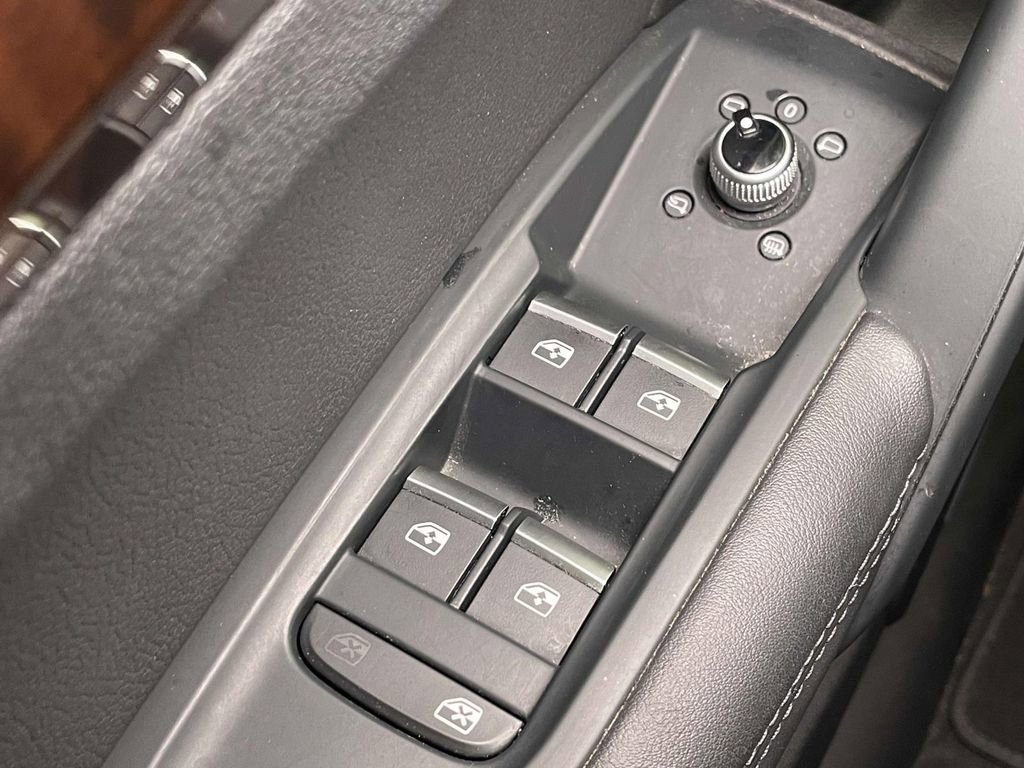 Used 2018 Audi Q5 Prestige AWD/4WD image 33