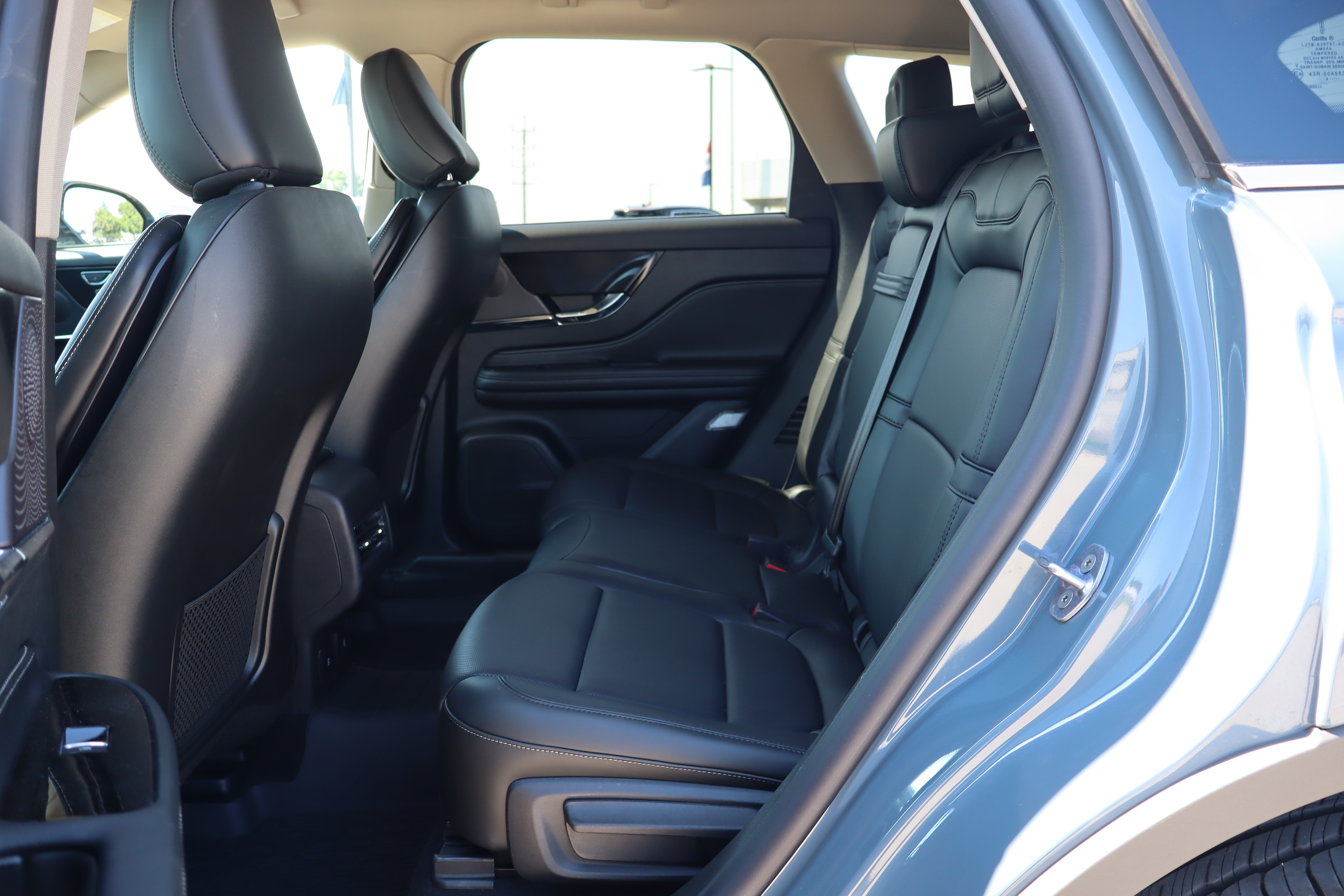 Used 2025 Lincoln Corsair Reserve AWD/4WD image 10