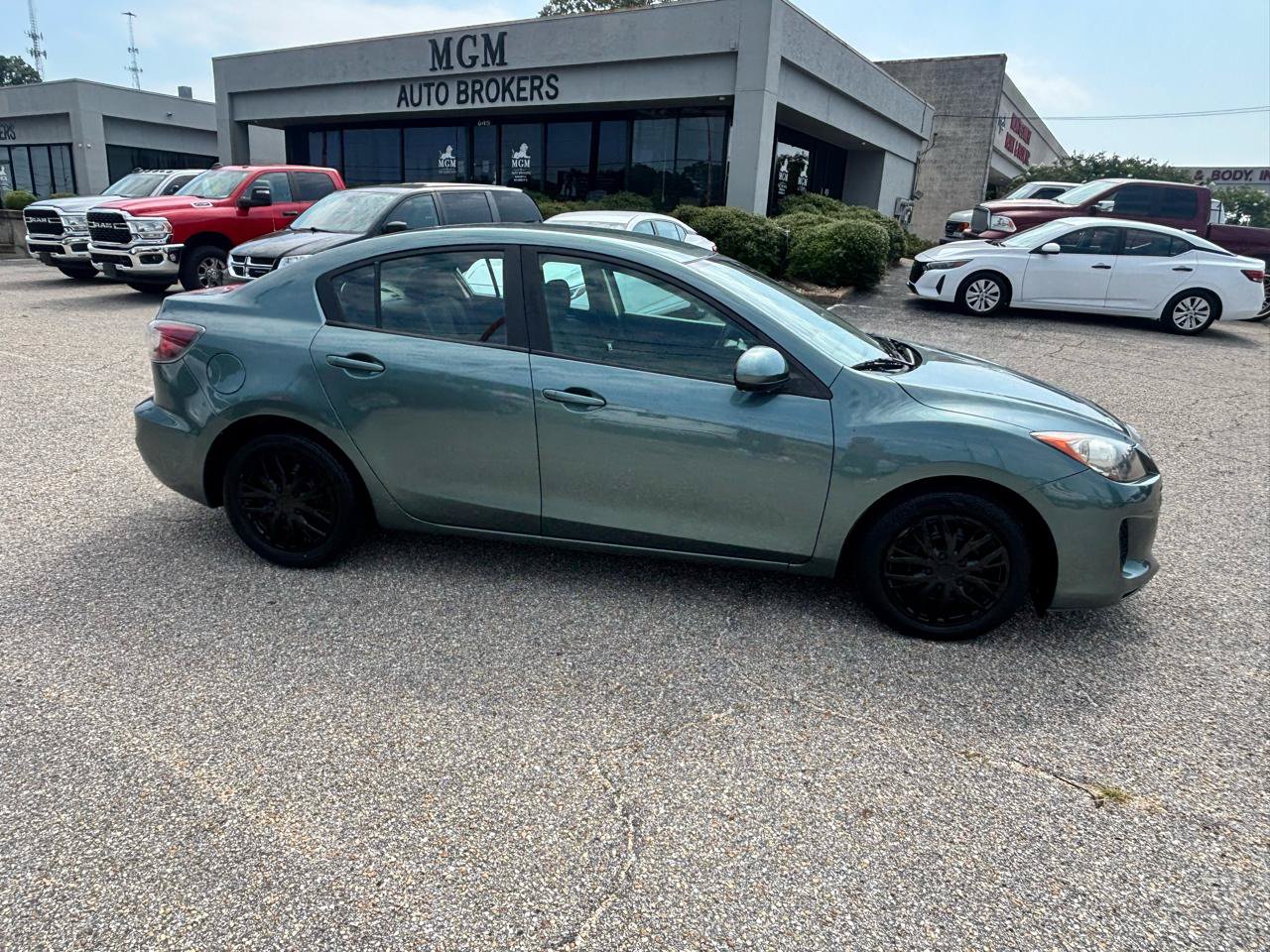 Used 2013 MAZDA MAZDA3 i SV w/ Convenience Pkg FWD image 47