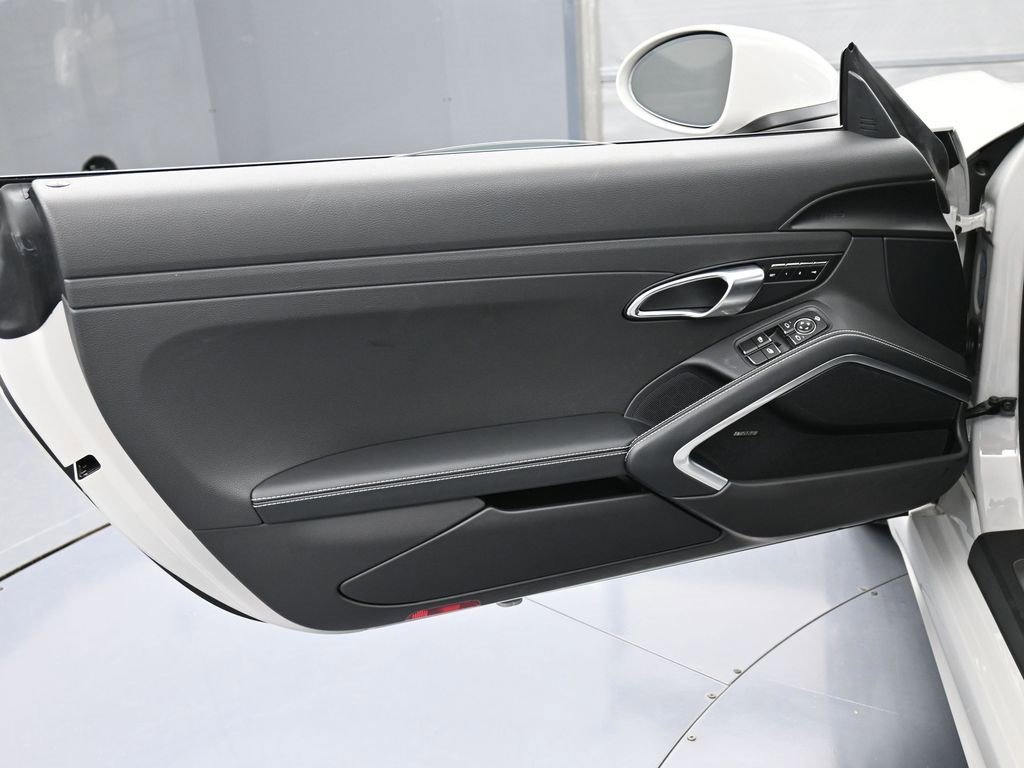 New 2025 Porsche 718 Boxster image 15