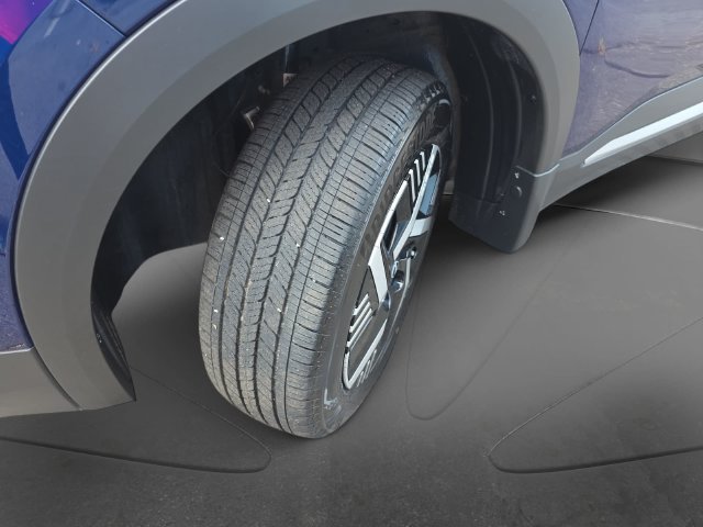 Used 2026 Nissan Kicks SV FWD image 37