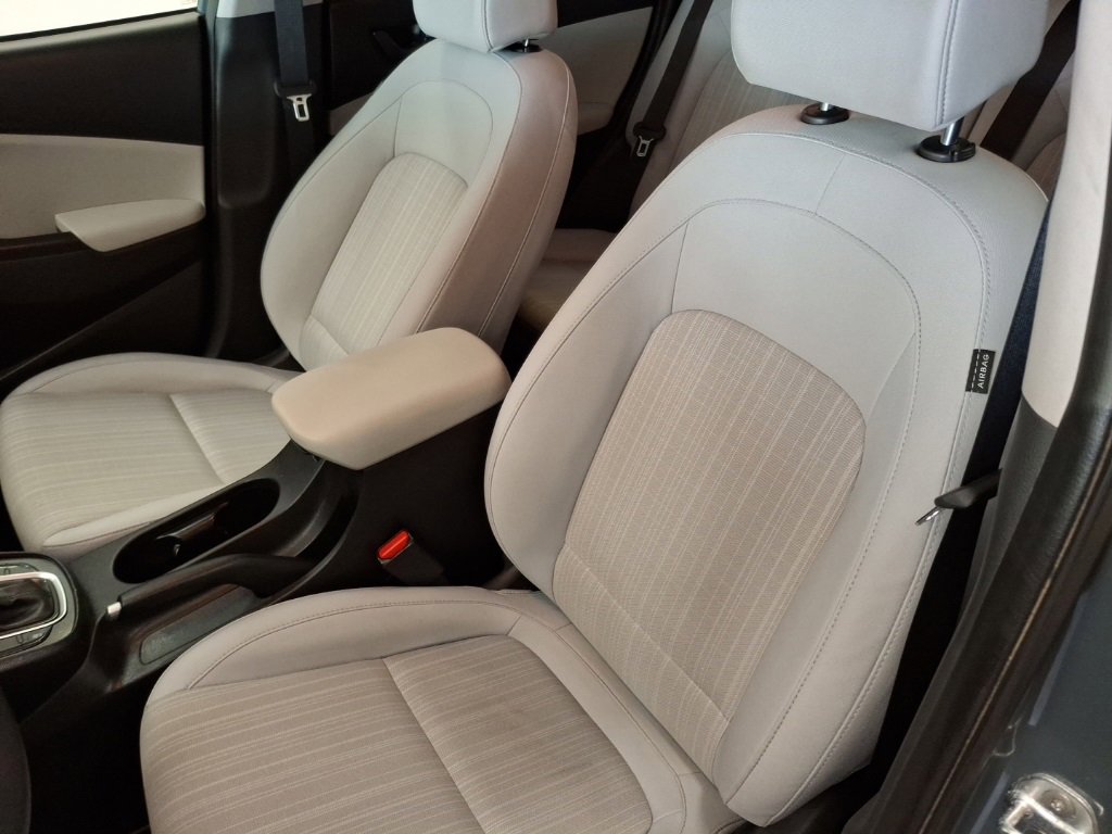 Used 2022 Hyundai Kona SEL image 16