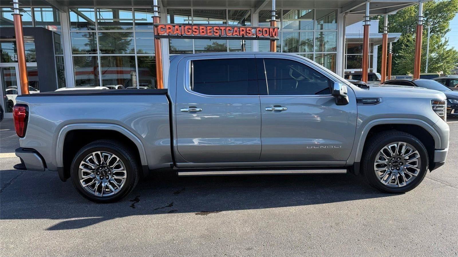 Used 2025 GMC Sierra 1500 Denali Ultimate AWD/4WD image 45
