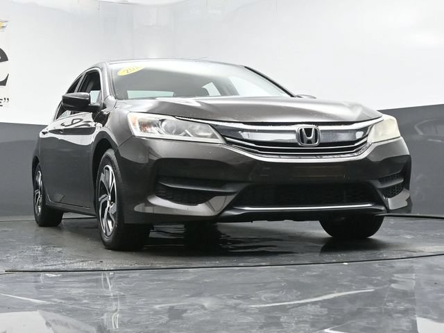 Used 2016 Honda Accord LX image 3