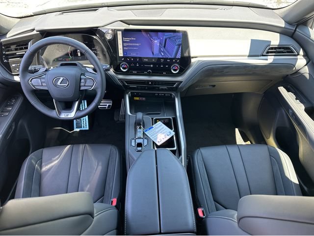 New 2026 Lexus TX 500h AWD image 13