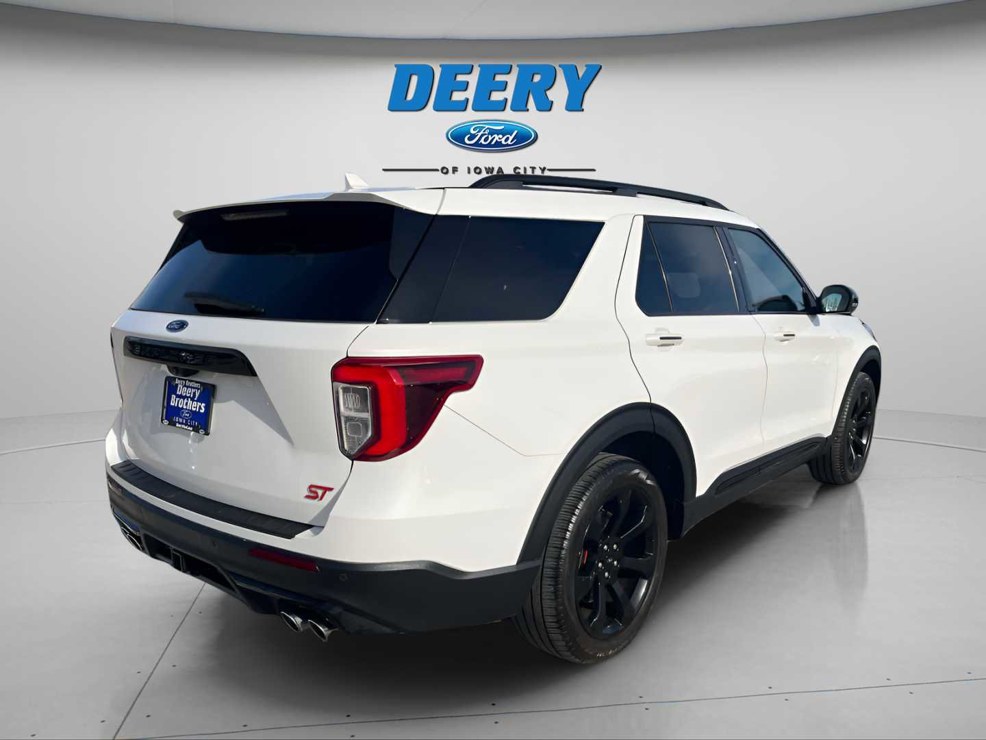 Used 2023 Ford Explorer ST w/ Equipment Group 401A image 8