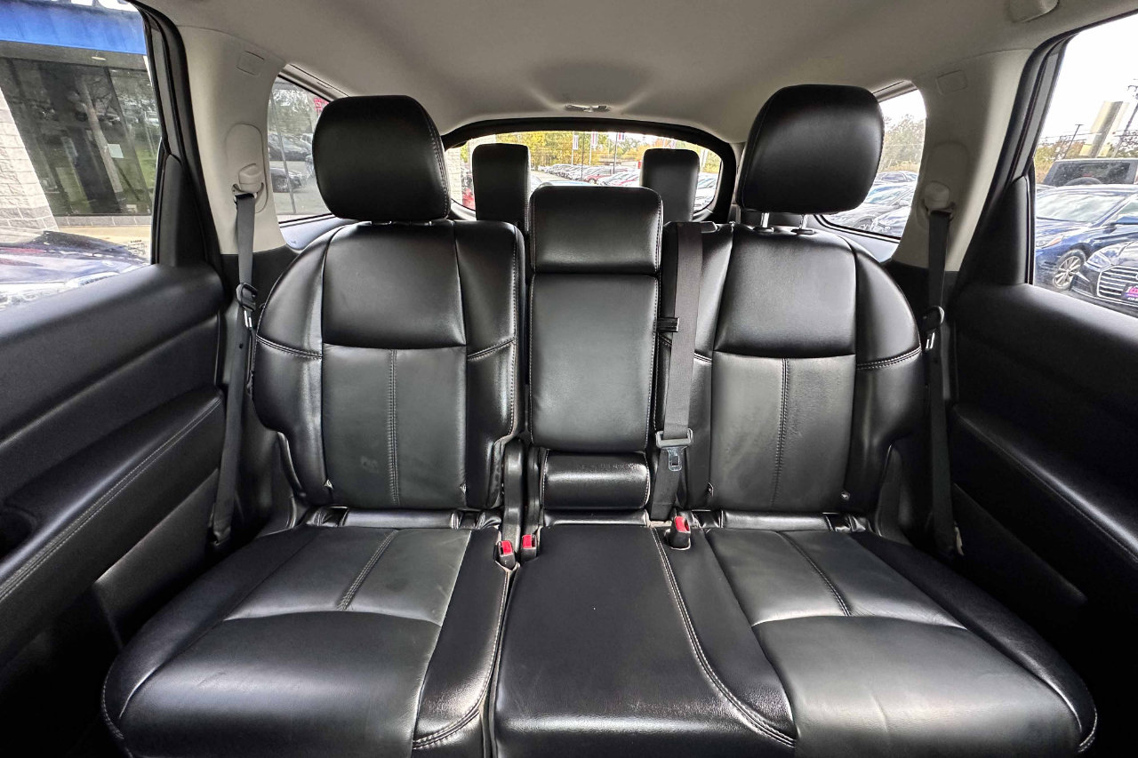 Used 2020 Nissan Pathfinder SL image 23