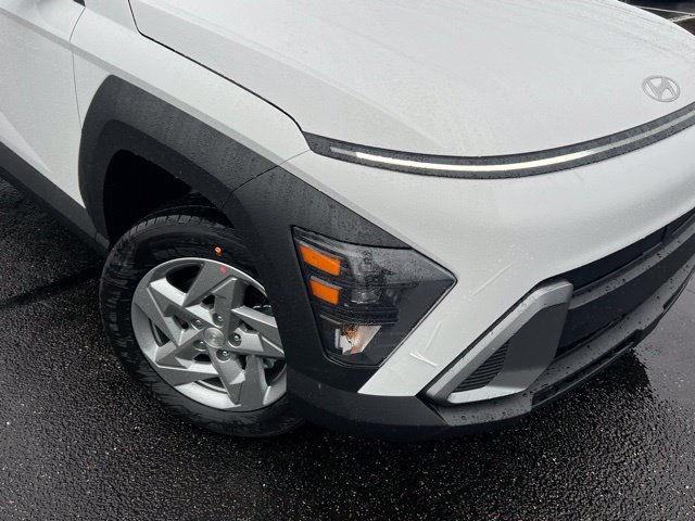 New 2026 Hyundai Kona SE AWD/4WD image 2