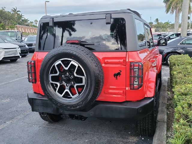 Used 2023 Ford Bronco Outer Banks AWD/4WD image 4