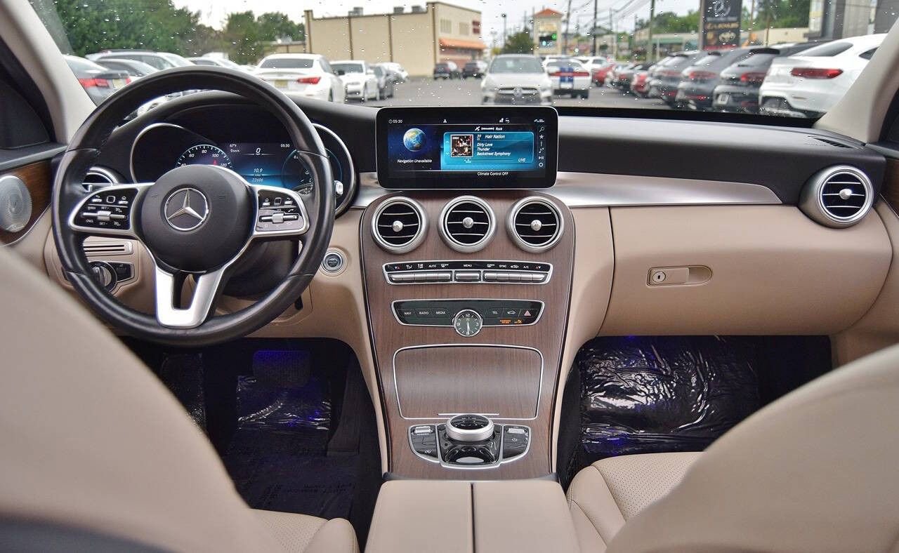 Used 2021 Mercedes-Benz C 300 4MATIC Sedan w/ Premium Package image 28