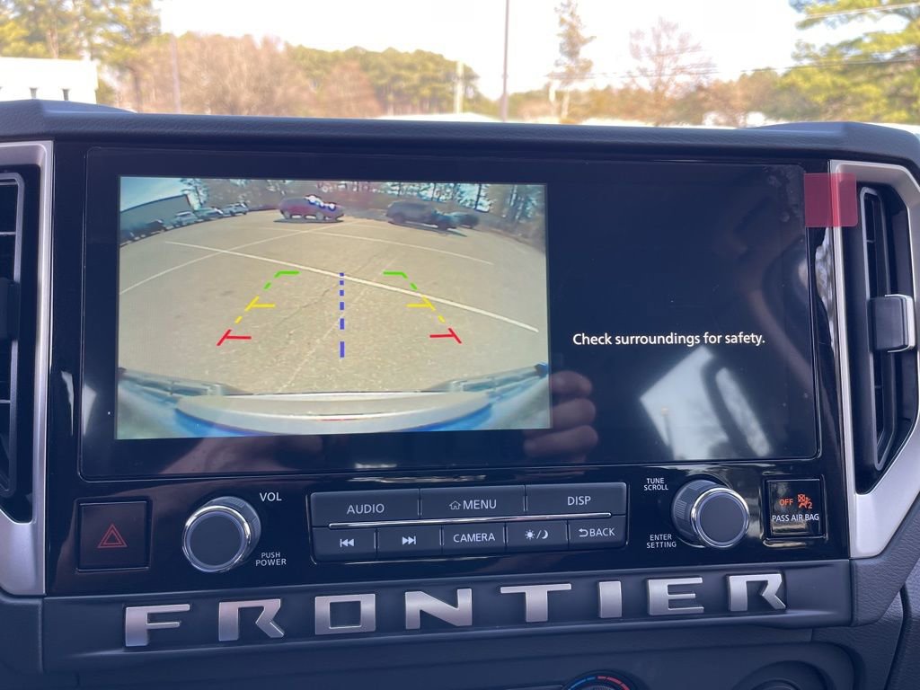 Certified 2025 Nissan Frontier SV w/ Tow Package image 11