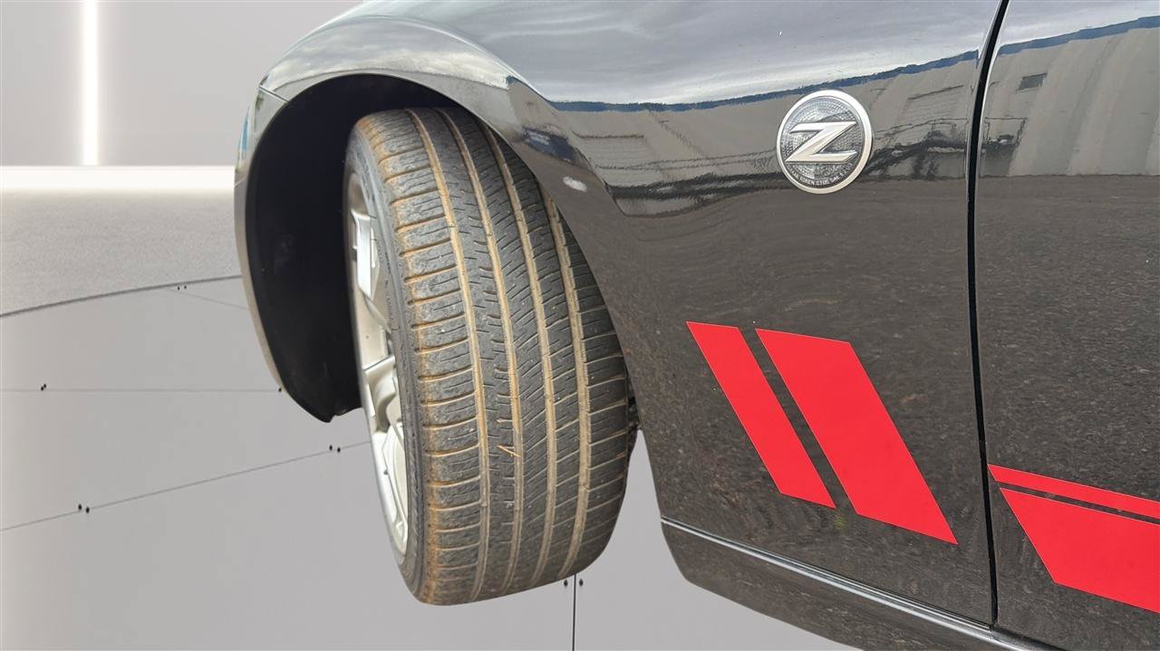 Used 2010 Nissan 370Z Touring w/ Sport Pkg RWD image 37