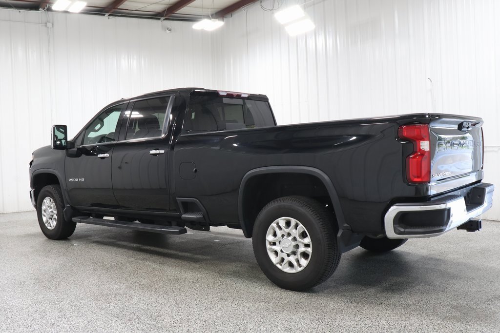 Used 2020 Chevrolet Silverado 2500 LTZ image 4