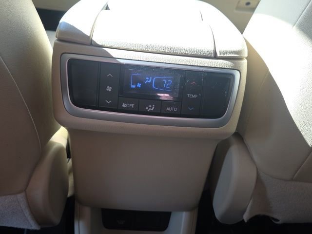 Used 2018 Toyota Highlander Limited image 21