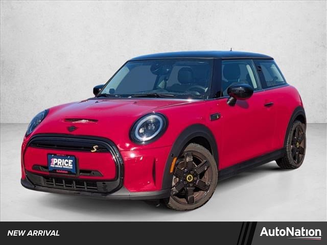 Used 2023 MINI Cooper SE image 1