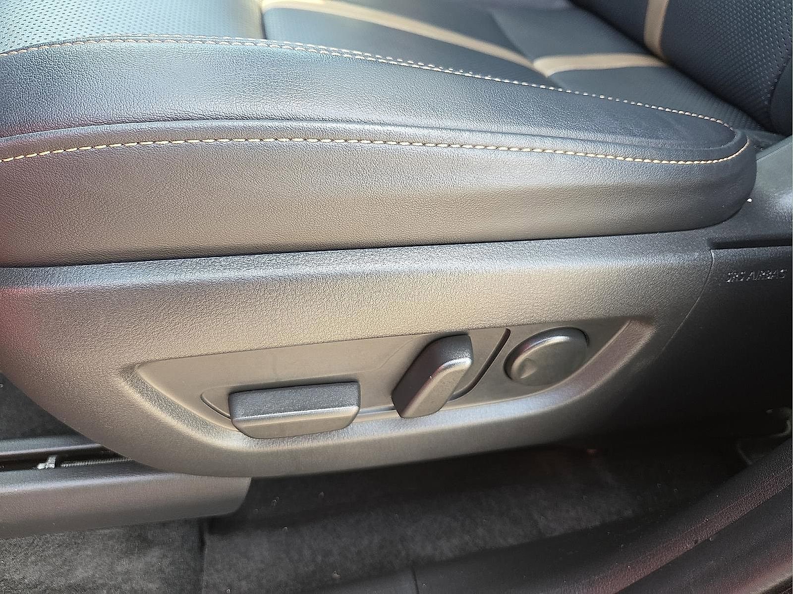 Used 2024 MAZDA CX-90 3.3 Turbo w/ Premium Plus Pkg image 15