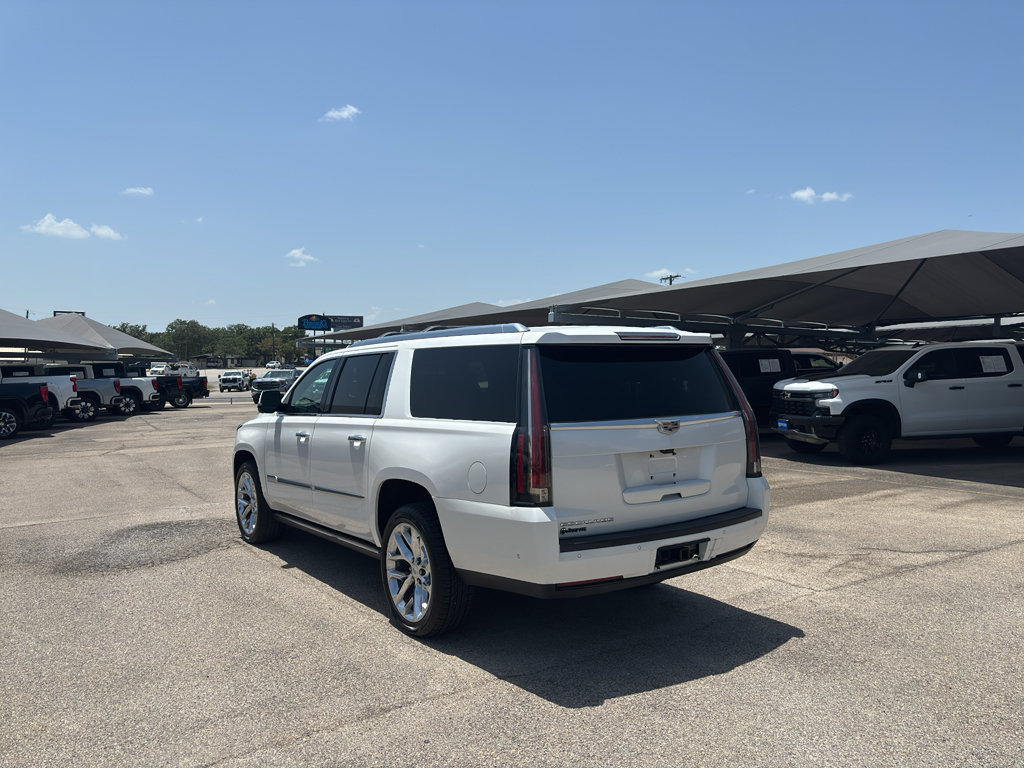 Used 2018 Cadillac Escalade ESV Platinum AWD/4WD image 8