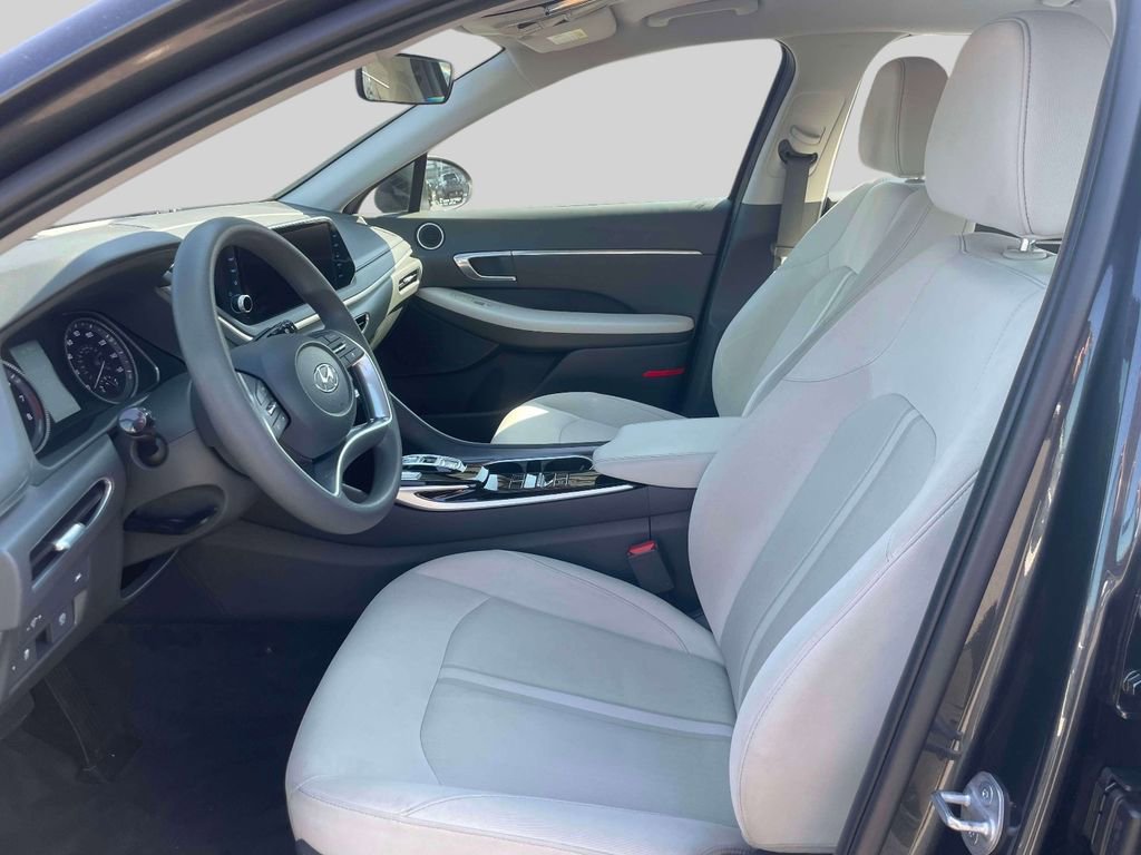 Used 2023 Hyundai Sonata SEL image 15
