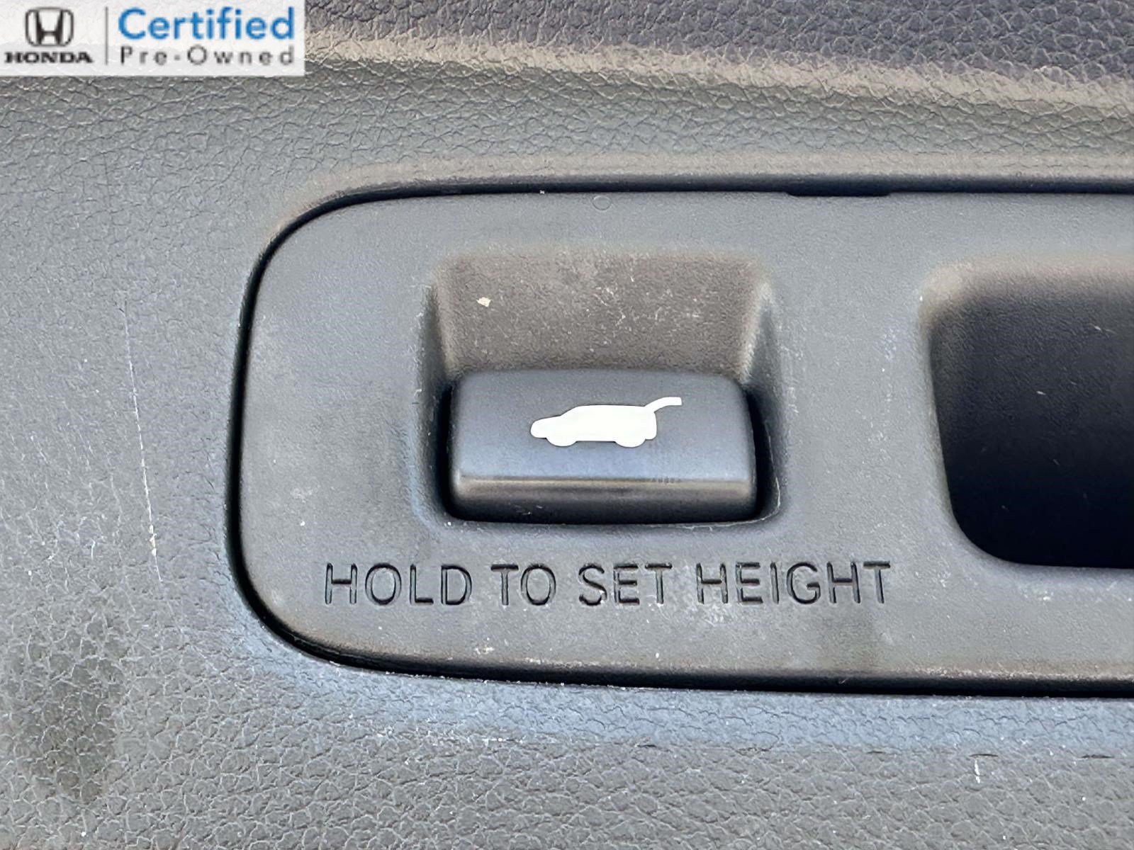 Certified 2023 Honda CR-V EX-L image 9