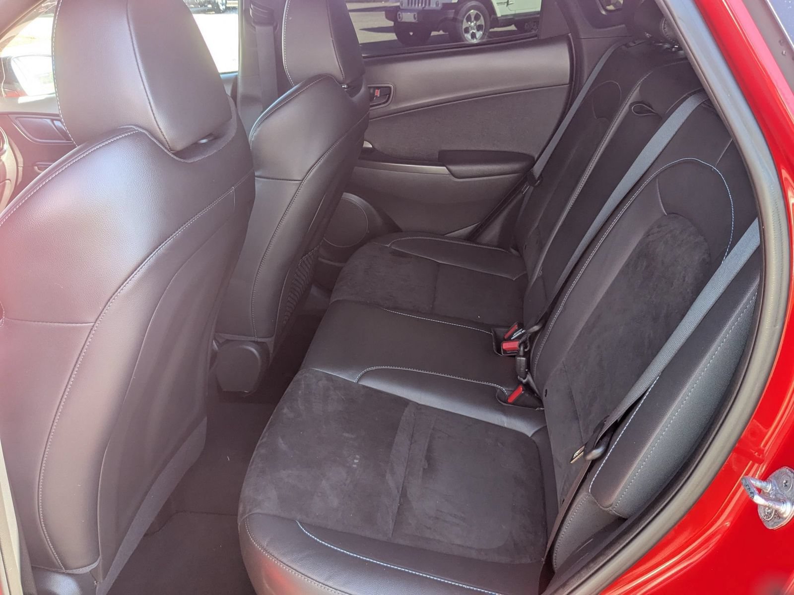 Used 2022 Hyundai Kona N w/ Cargo Package FWD image 31