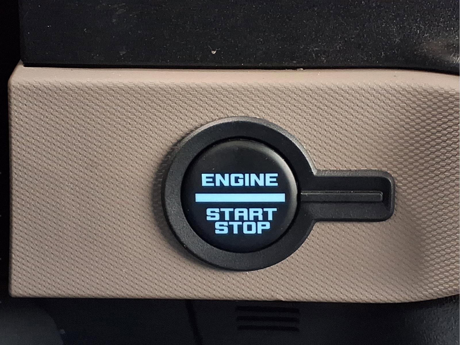 Used 2023 Ford Bronco Wildtrak image 21