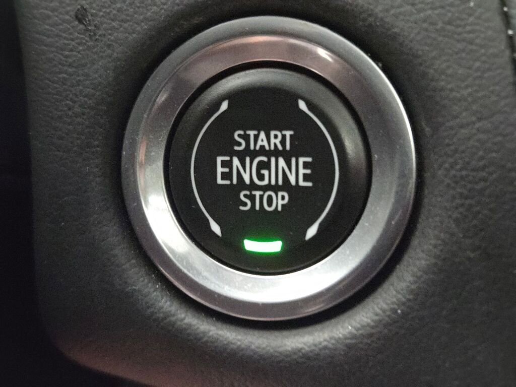 Used 2023 GMC Yukon AT4 image 38