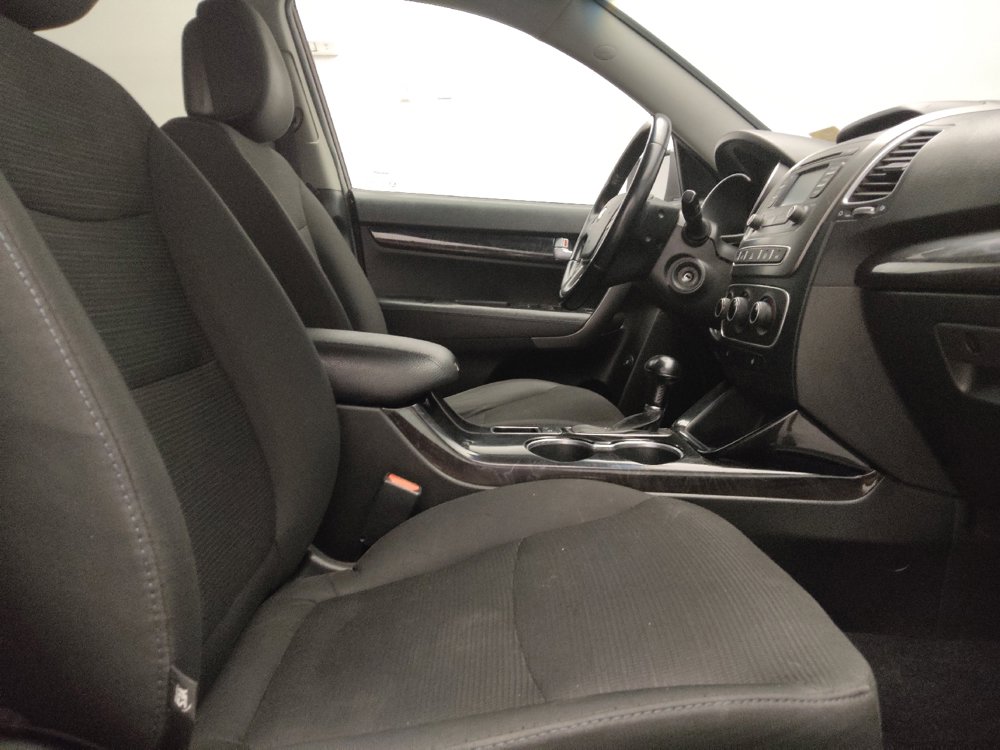 Used 2015 Kia Sorento LX AWD/4WD image 21