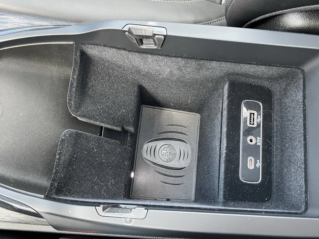 Used 2024 Alfa Romeo Stelvio Sprint AWD/4WD image 33