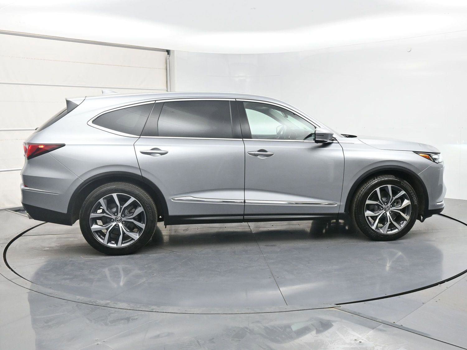 Certified 2023 Acura MDX SH-AWD w/ Technology Package image 23