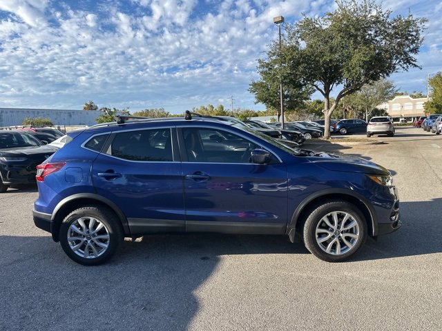 Used 2020 Nissan Rogue Sport SV image 6