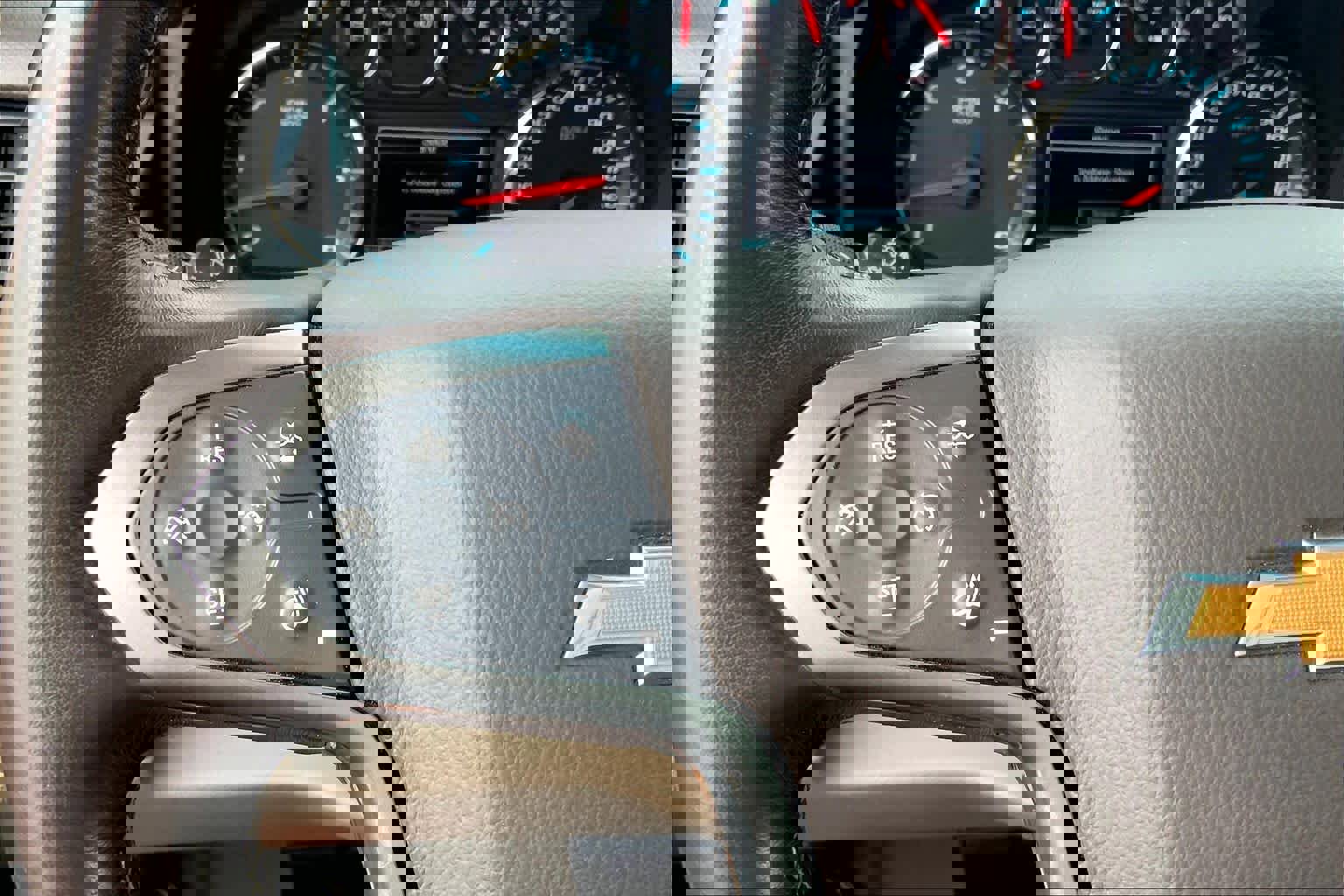 Used 2019 Chevrolet Tahoe LT w/ Luxury Package image 24