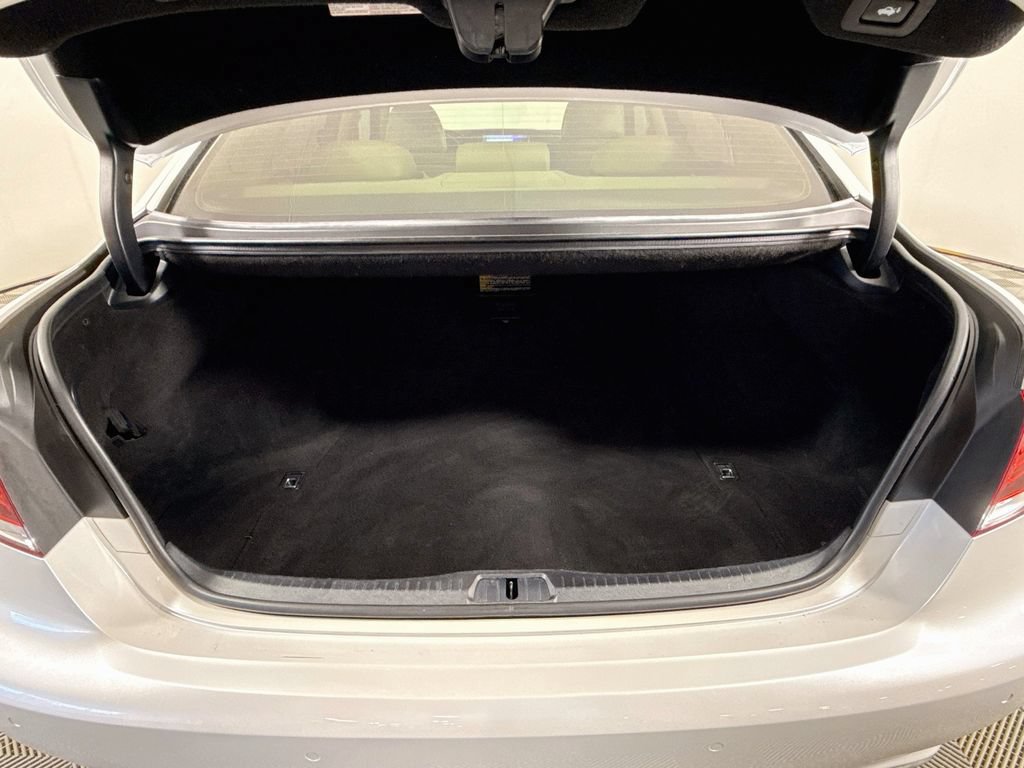 Used 2016 Lexus LS 460 L RWD image 28
