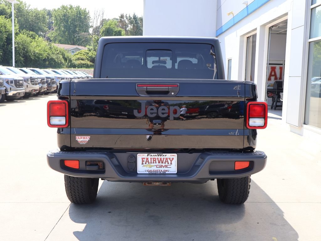 Used 2021 Jeep Gladiator Sport AWD/4WD image 9