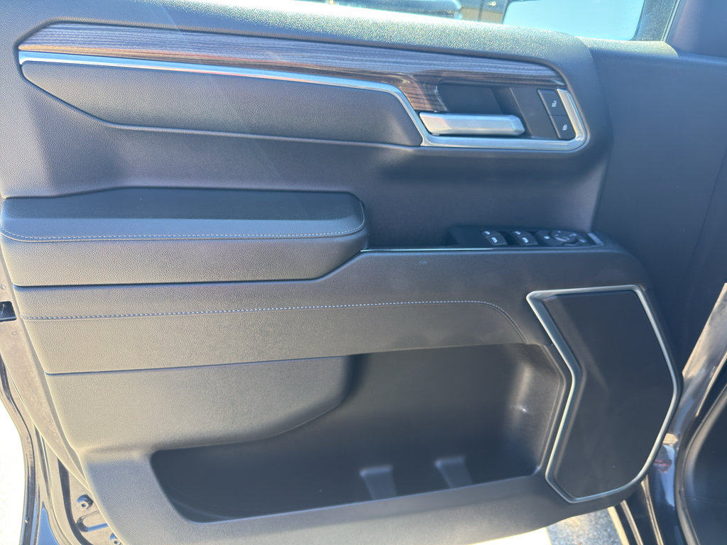 Certified 2022 Chevrolet Silverado 1500 LT AWD/4WD image 14