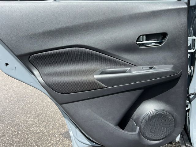 Used 2024 Nissan Kicks SV FWD image 31