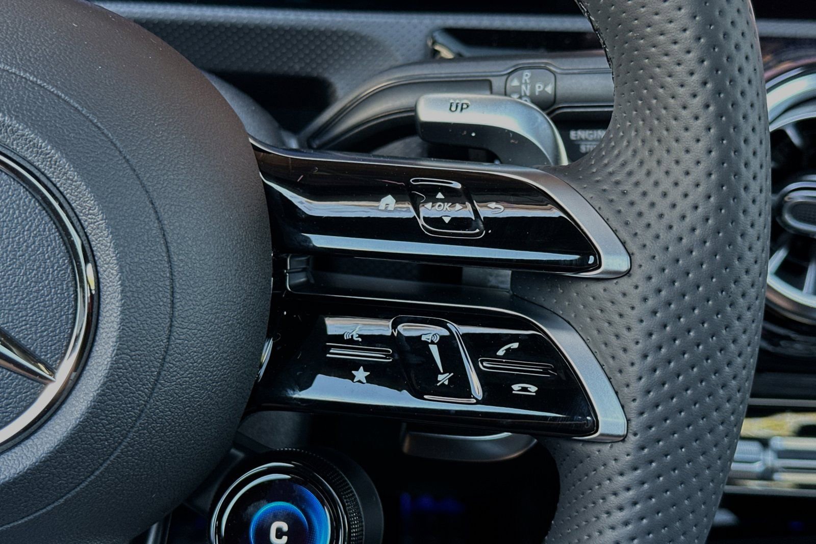 New 2025 Mercedes-Benz CLA 35 AMG 4MATIC image 29