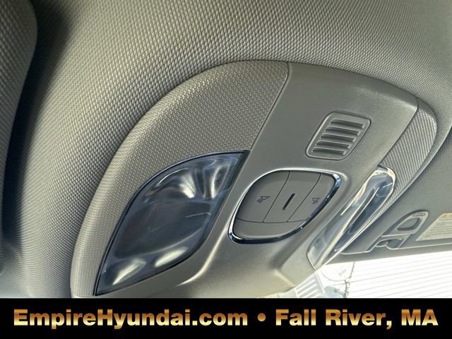 Used 2022 Jeep Compass Limited image 32