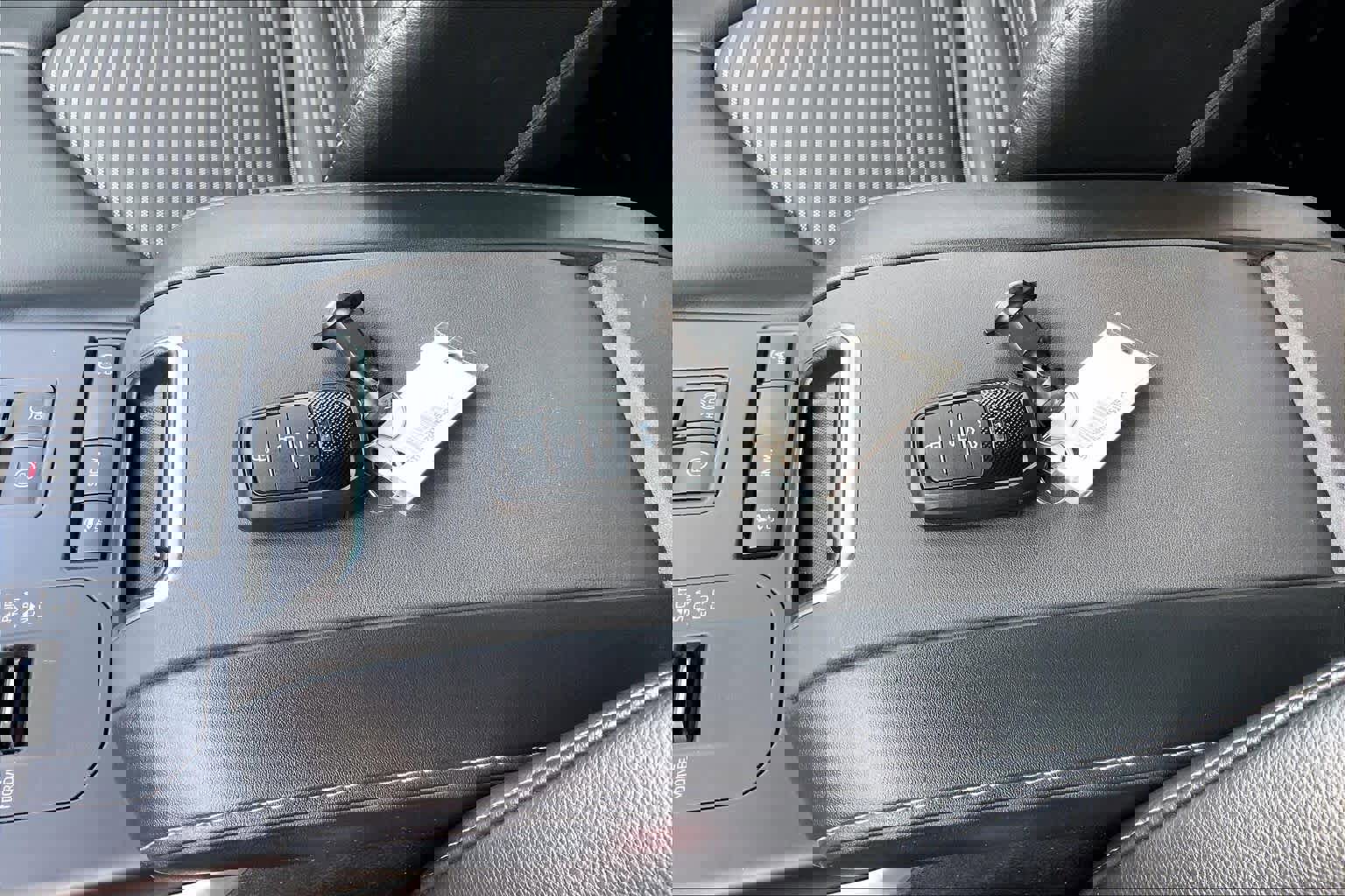 Used 2022 Toyota Highlander XSE image 14