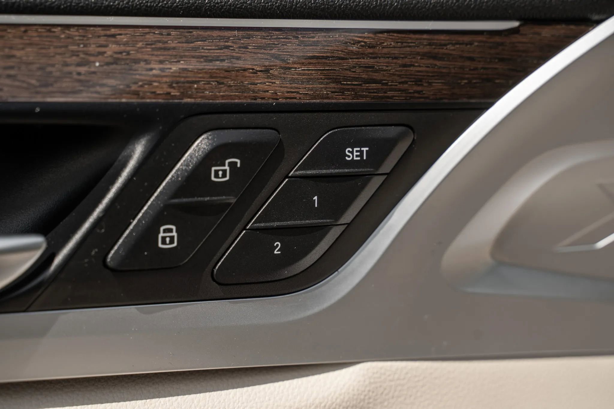 Used 2019 BMW X3 xDrive30i w/ Executive Package AWD/4WD image 17