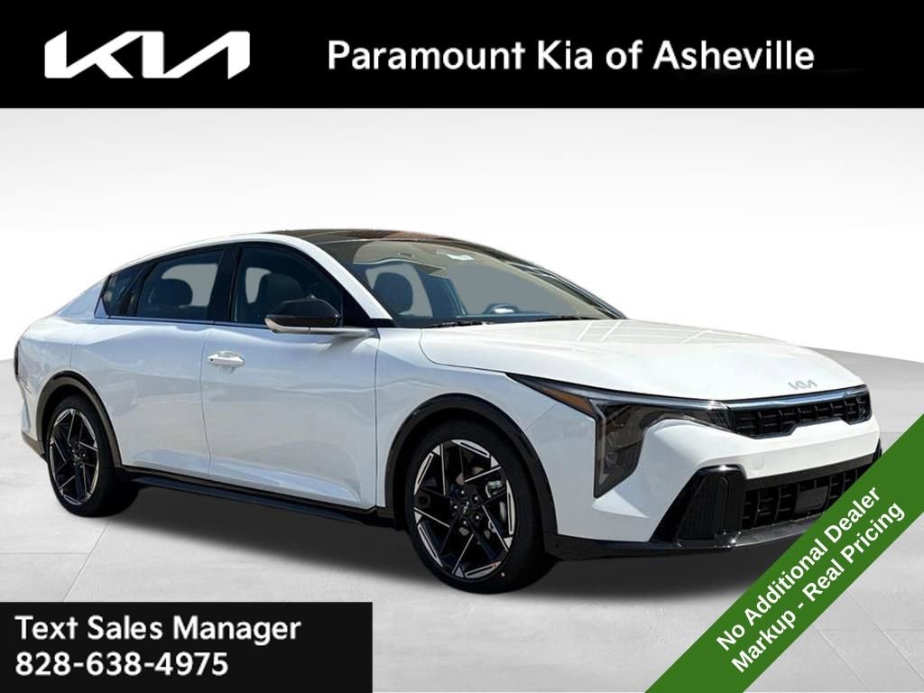 New 2026 Kia K4 GT-Line image 1