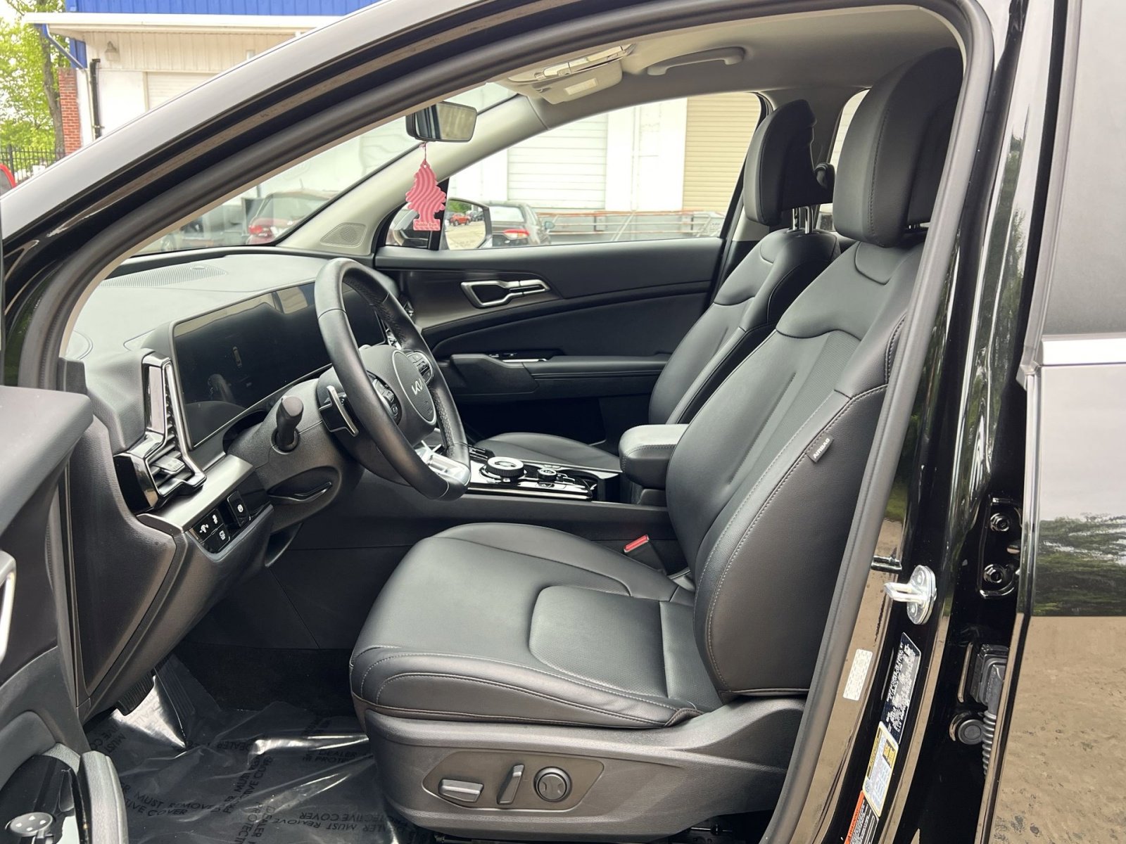 Used 2023 Kia Sportage EX AWD/4WD image 26