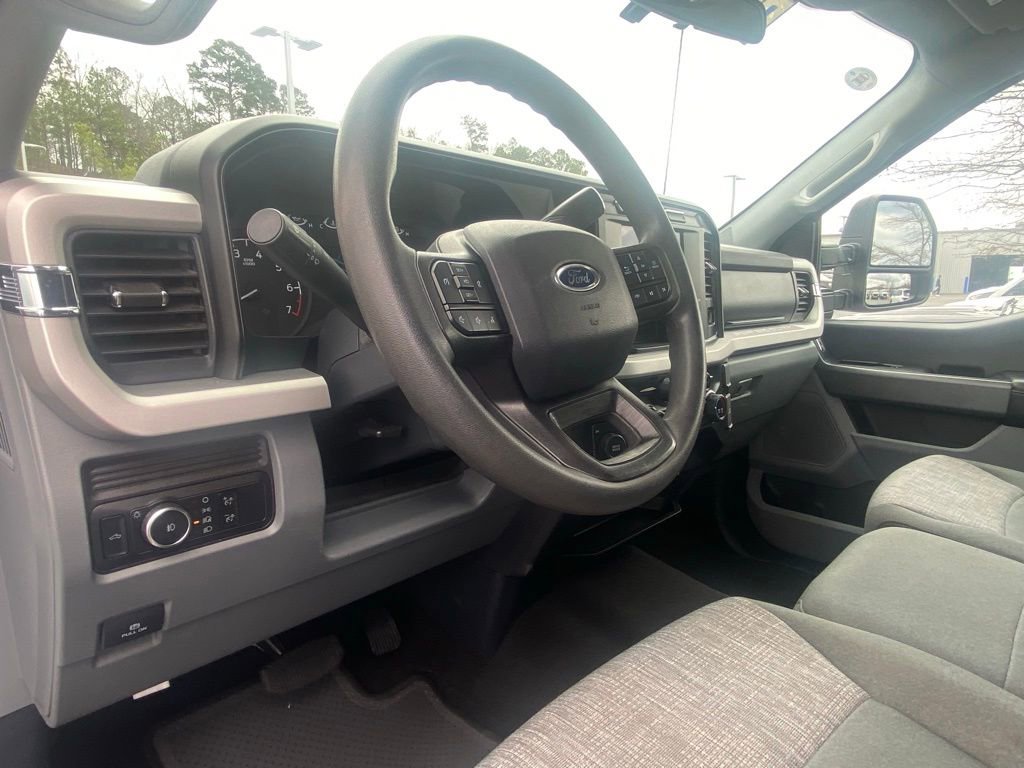 Certified 2024 Ford F250 XLT image 9