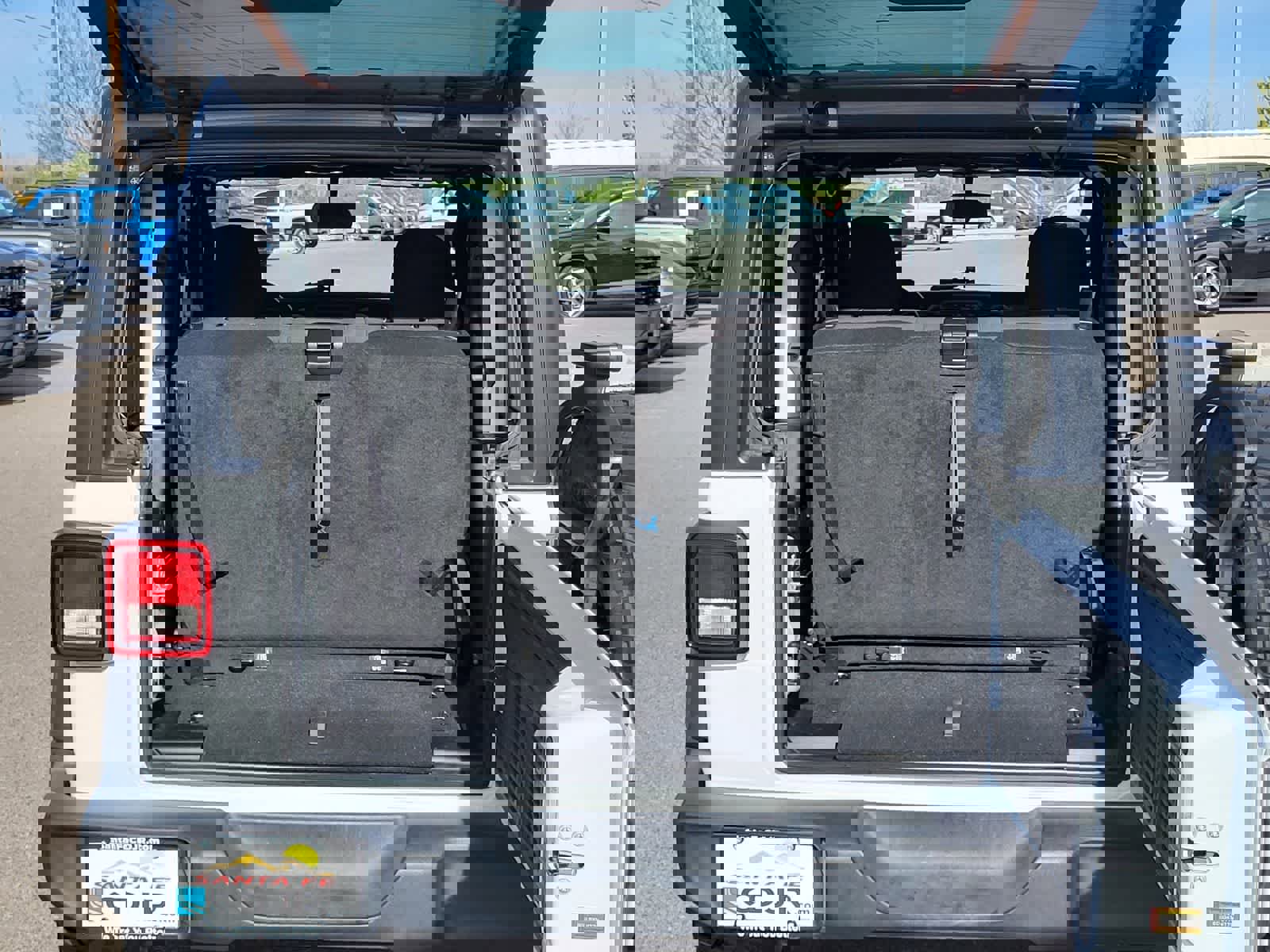 Used 2022 Jeep Wrangler Willys image 30