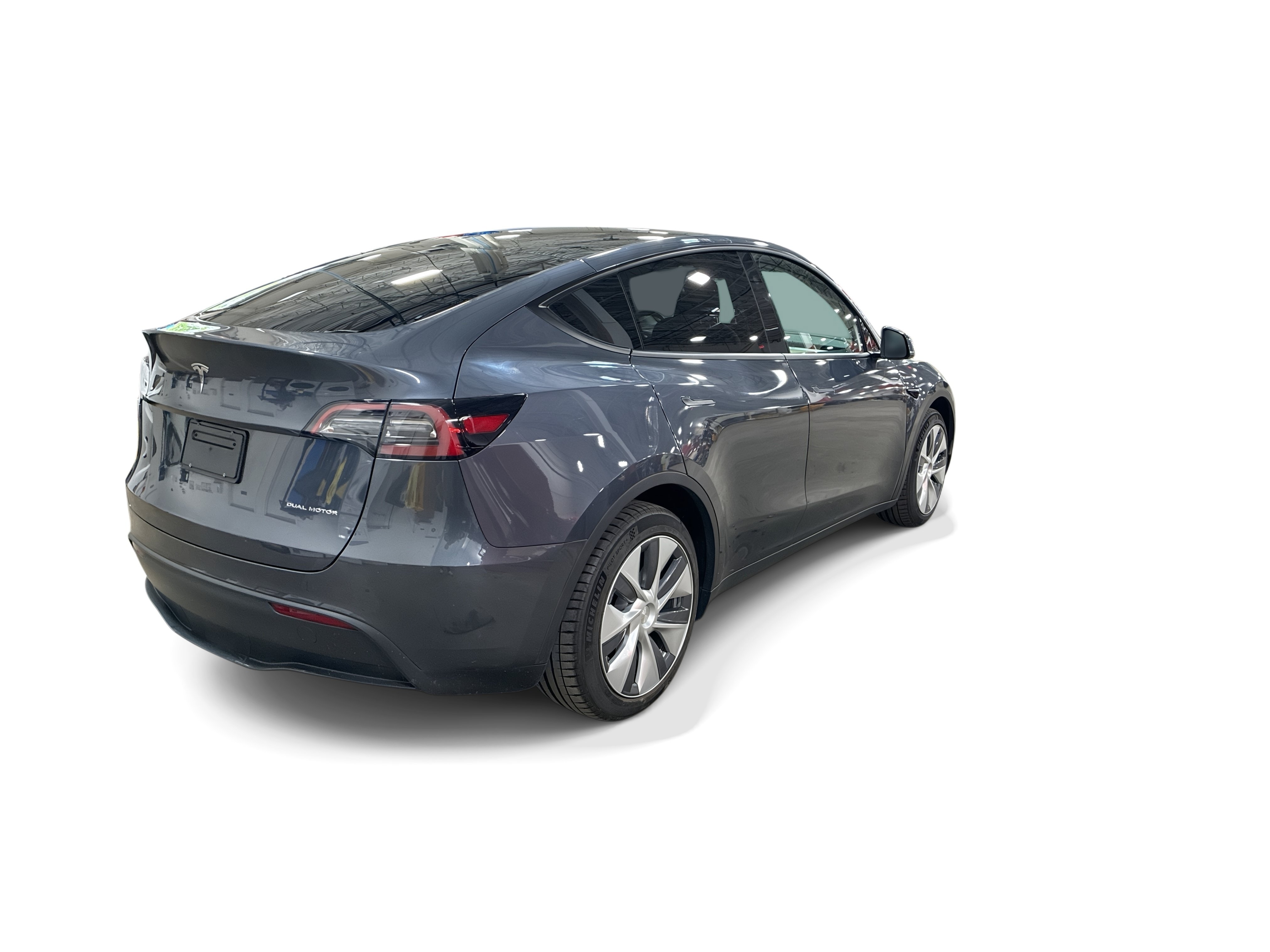 Certified 2023 Tesla Model Y Long Range AWD/4WD image 6