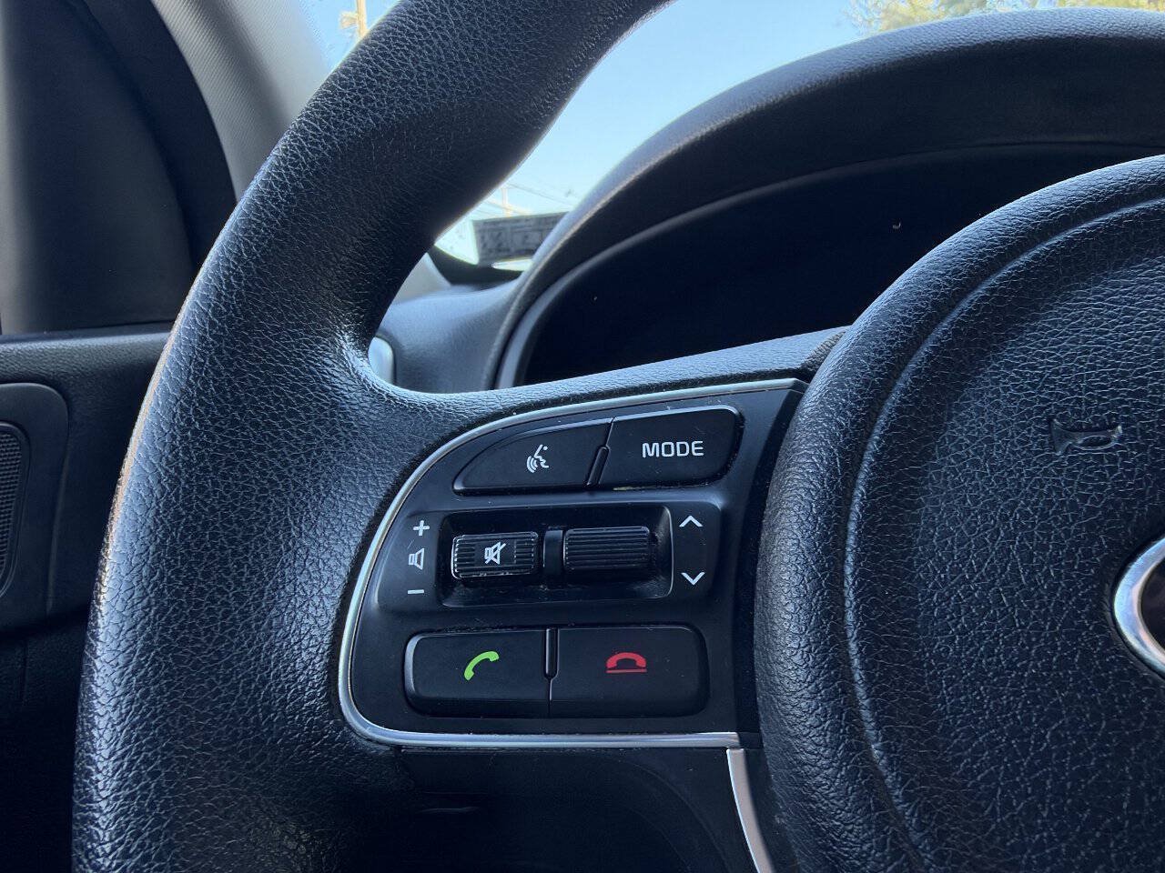Used 2018 Kia Sportage LX FWD image 29