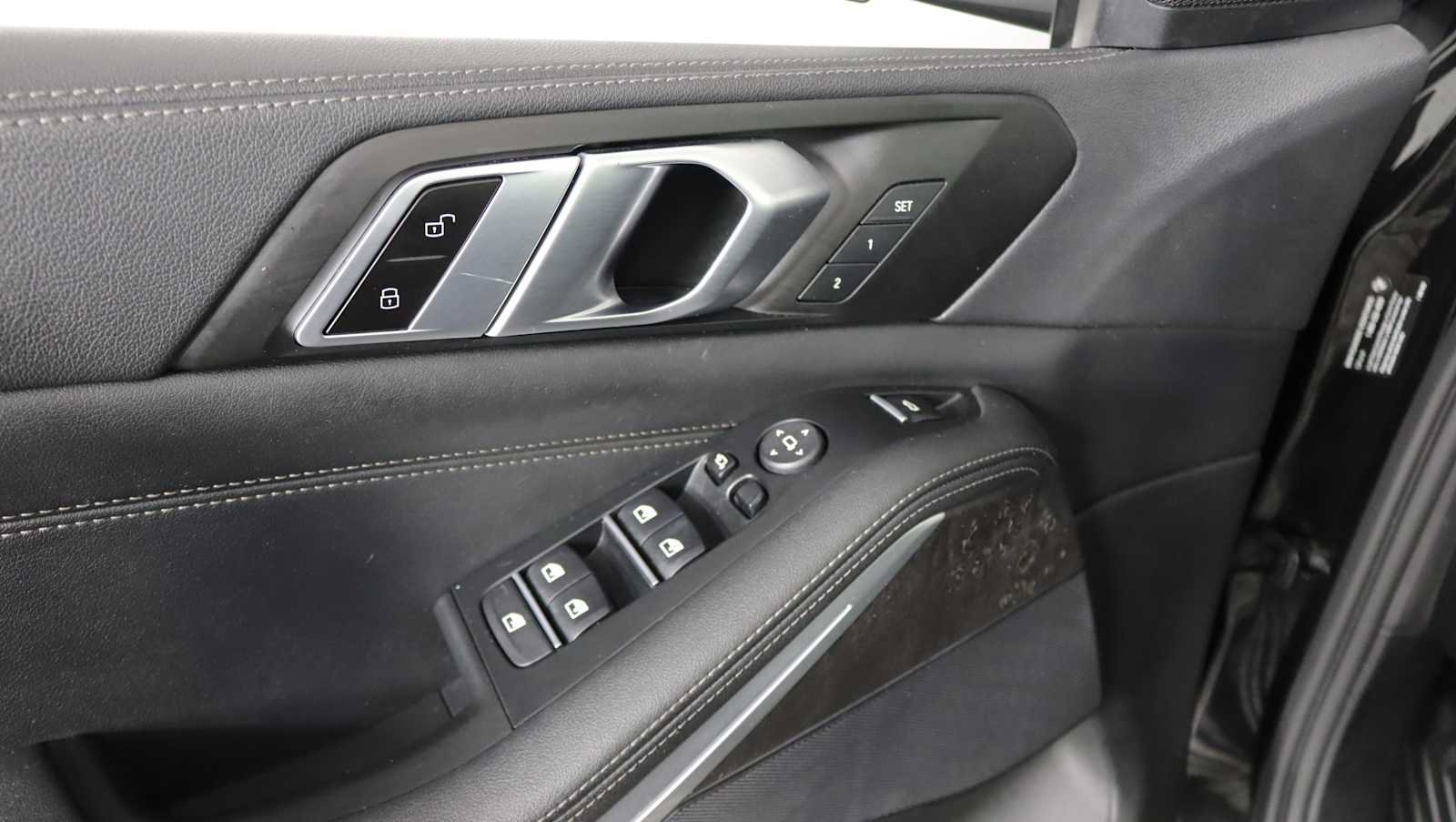 Used 2023 BMW X5 xDrive40i AWD/4WD image 15