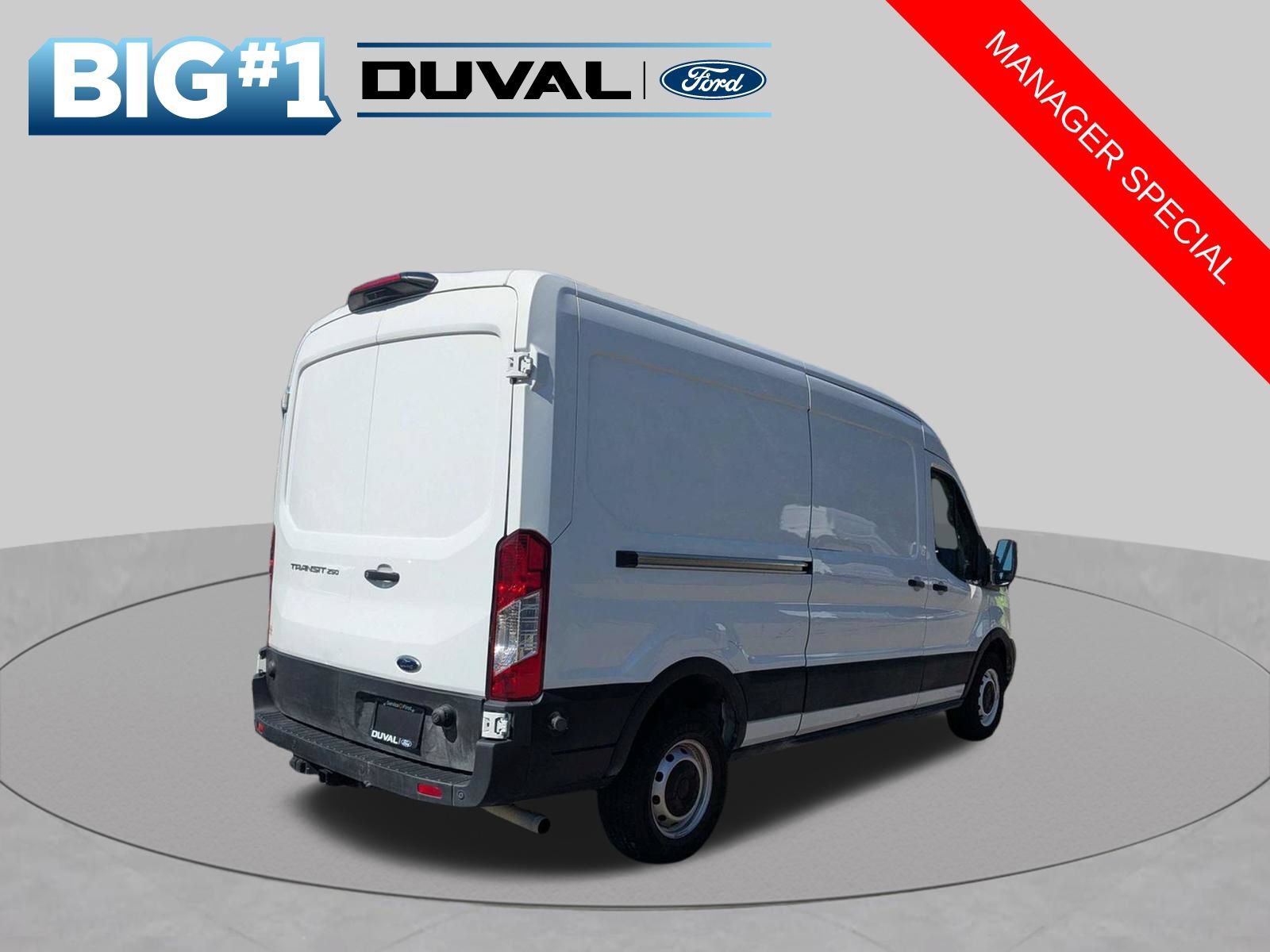 Used 2024 Ford Transit 250 148 Medium Roof RWD image 4