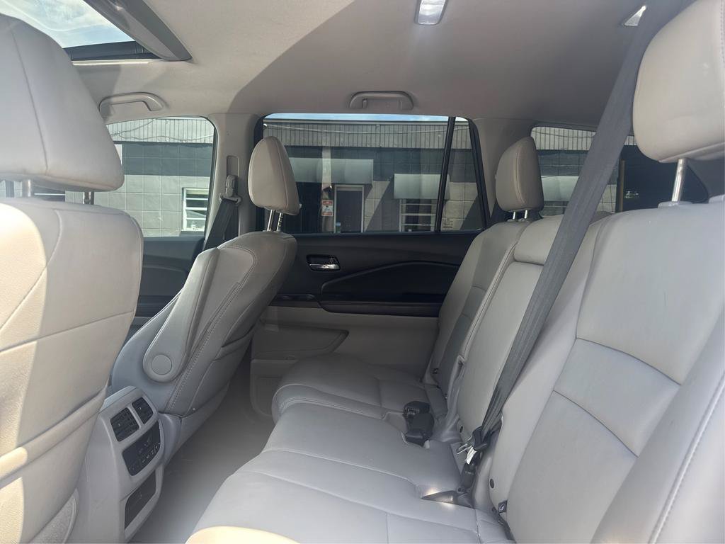 Used 2018 Honda Pilot EX-L image 10